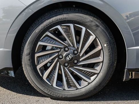 New 2026 Hyundai Sonata SEL FWD image 11