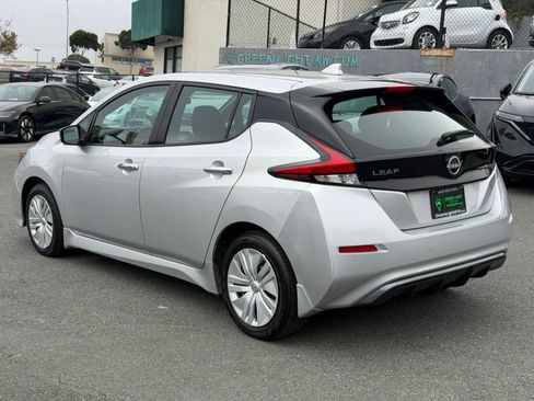 Used 2025 Nissan Leaf S FWD image 7