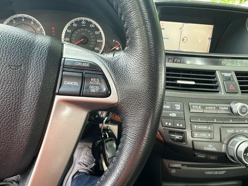 Used 2012 Honda Accord EX-L image 14