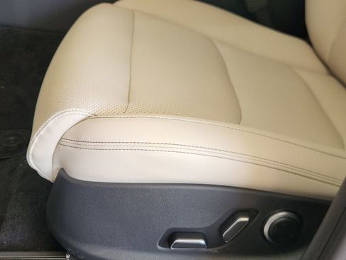 New 2026 Genesis GV70 2.5T AWD/4WD image 20