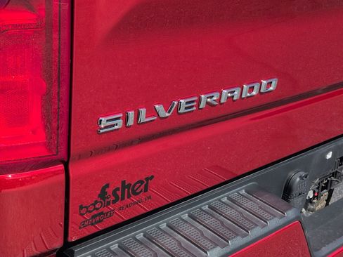 Certified 2023 Chevrolet Silverado 1500 RST w/ Z71 Off-Road Package AWD/4WD image 31