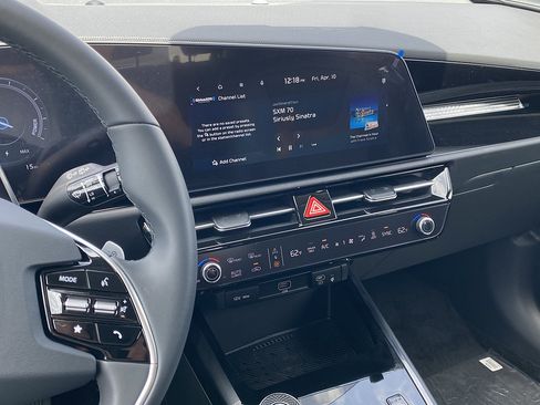 New 2026 Kia Niro Wind FWD image 19