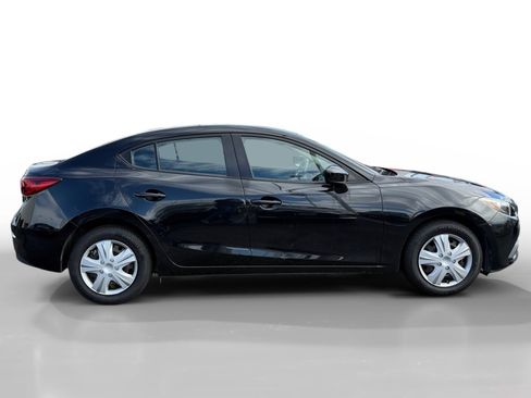 Used 2015 MAZDA MAZDA3 i SV image 6