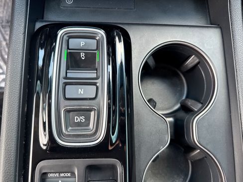 Used 2023 Honda Pilot EX-L image 38