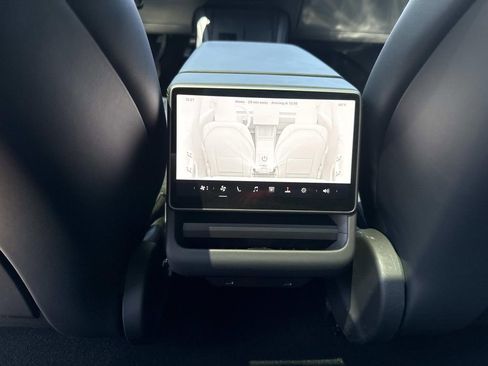 Used 2025 Tesla Model 3 Long Range image 21