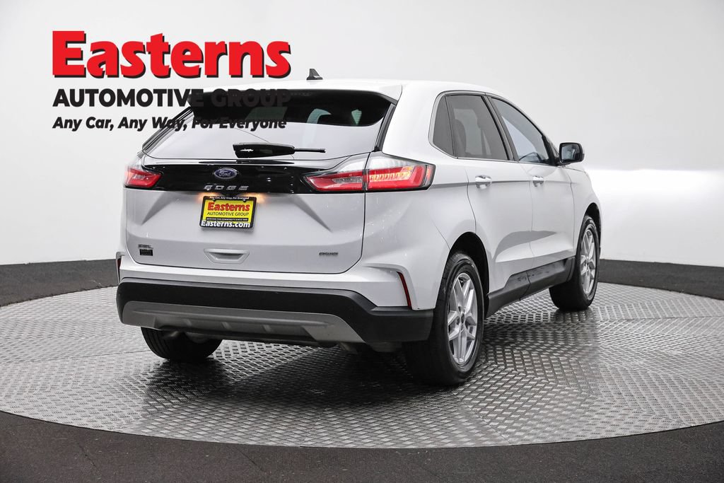 Used 2023 Ford Edge SEL AWD/4WD image 7