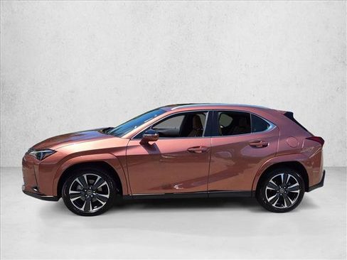 Used 2025 Lexus UX 300h FWD w/ Accessory Package (Z1) image 9