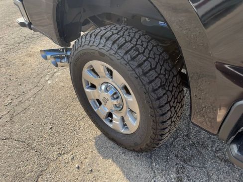 Used 2024 Ford F250 King Ranch w/ Chrome Package image 18