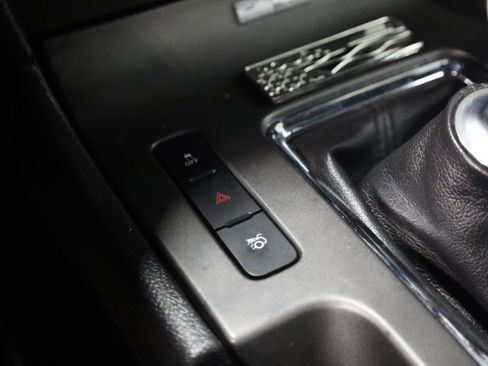 Used 2014 Ford Mustang GT Premium image 28