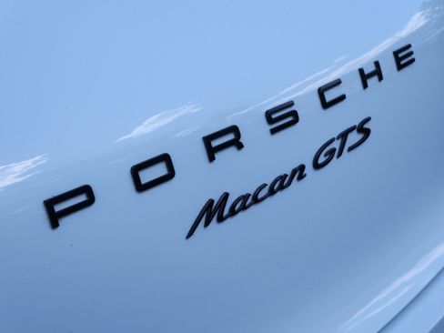 Used 2018 Porsche Macan GTS AWD/4WD image 23