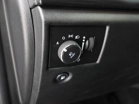 Used 2020 Jeep Grand Cherokee Altitude AWD/4WD image 42