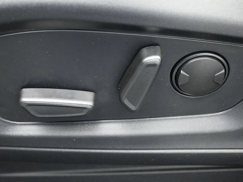 New 2026 Ford Explorer Active RWD image 10