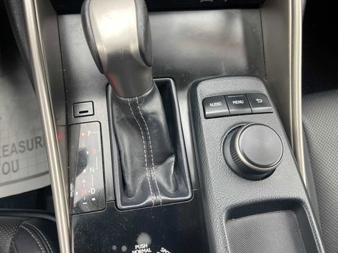 Used 2014 Lexus IS 250 image 24