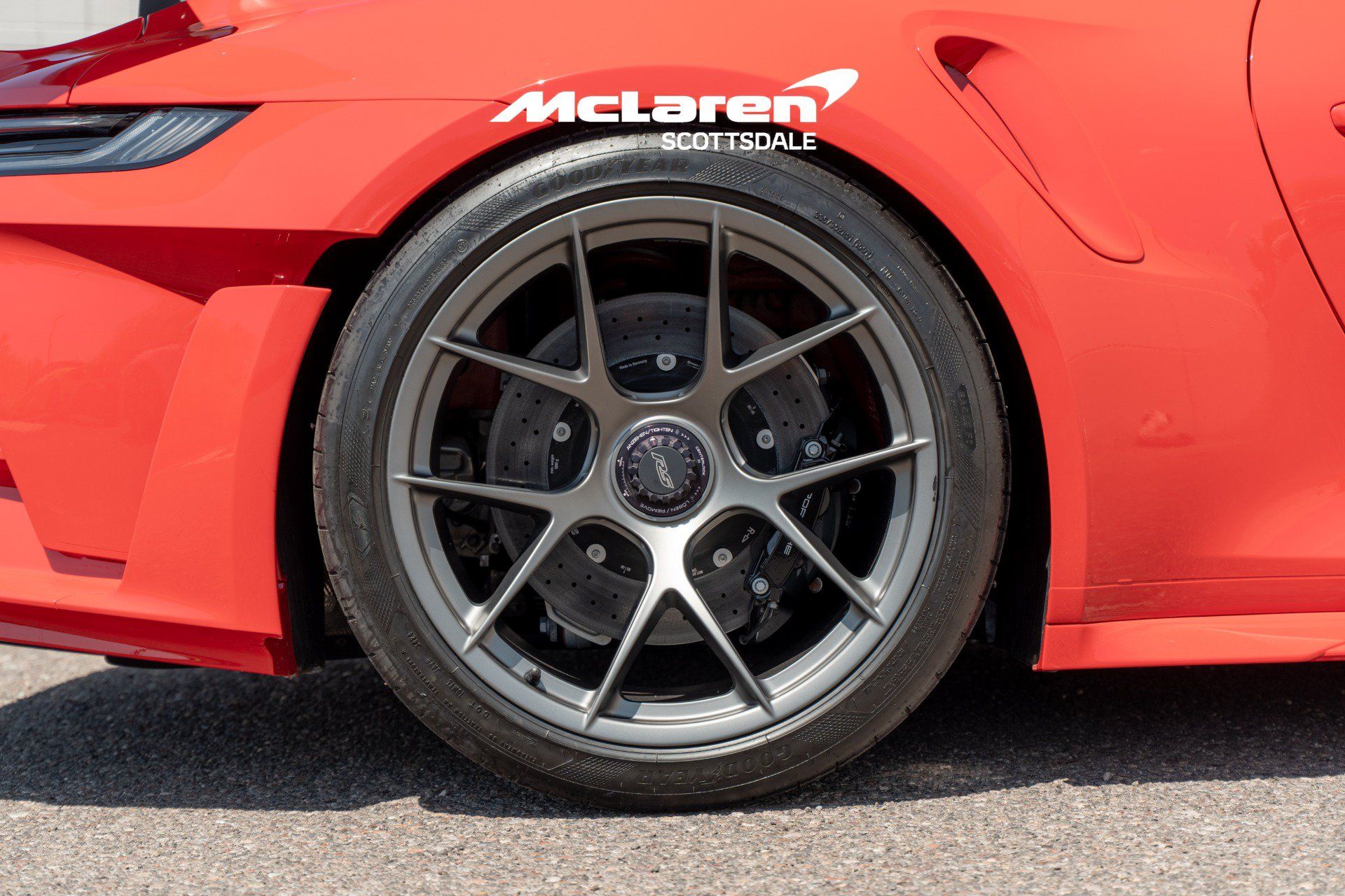 Used 2025 Porsche 911 GT3 RS RWD image 33