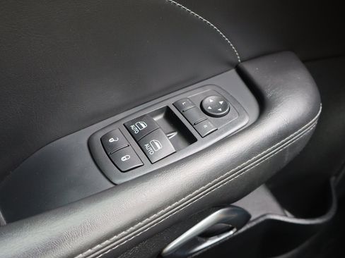 Used 2019 Dodge Challenger R/T Scat Pack image 17