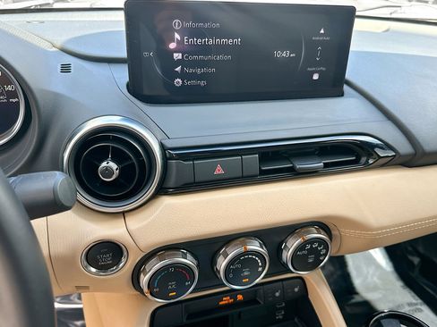 Used 2024 MAZDA MX-5 Miata Grand Touring image 13