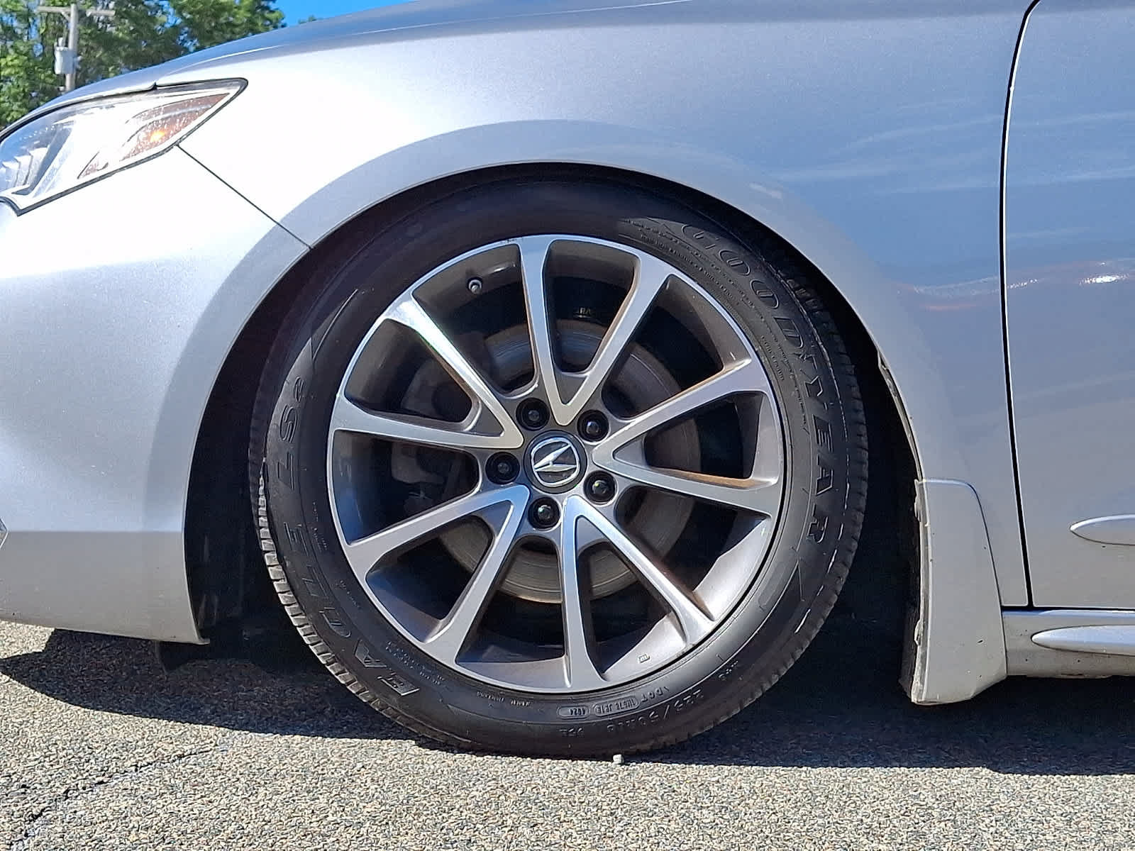 Used 2018 Acura TLX w/ Technology Package AWD/4WD image 9
