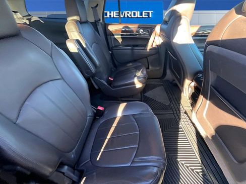 Used 2014 Buick Enclave Leather image 25