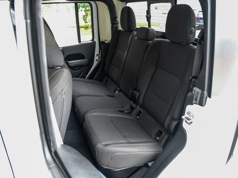 Used 2022 Jeep Gladiator Sport AWD/4WD image 51