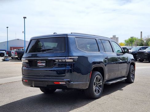 New 2026 Jeep Grand Wagoneer L 4WD w/ Premium Group I image 3
