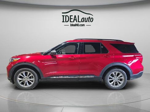 Used 2020 Ford Explorer XLT w/ Equipment Group 202A image 6