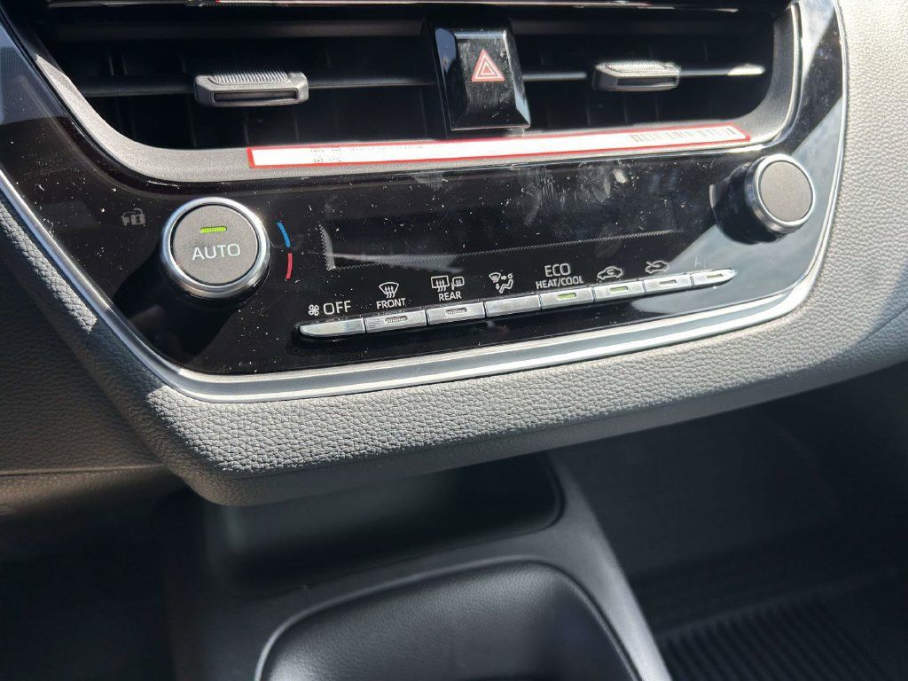 New 2027 Toyota Corolla SE FWD image 24