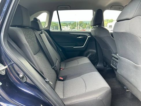 Used 2020 Toyota RAV4 XLE w/ All Weather Liner Package AWD/4WD image 37