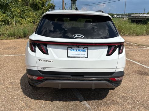 Used 2023 Hyundai Tucson Limited FWD image 5