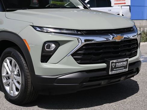 New 2026 Chevrolet TrailBlazer LS image 9