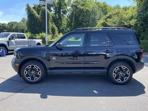 Used 2025 Ford Bronco Sport Outer Banks w/ Outer Banks Tech Package+ AWD/4WD image 33