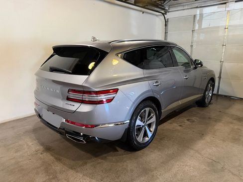 Used 2023 Genesis GV80 3.5T Advanced + w/ Cargo Package image 6