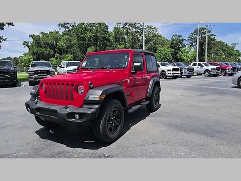 Used 2021 Jeep Wrangler Sport AWD/4WD image 36