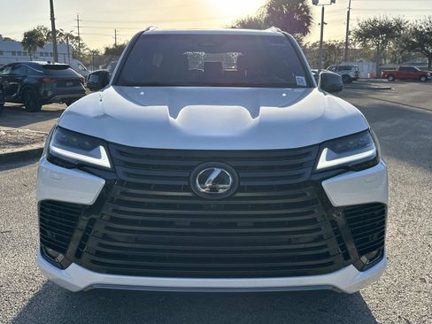 Certified 2025 Lexus LX 600 4WD w/ Luxury Package image 42