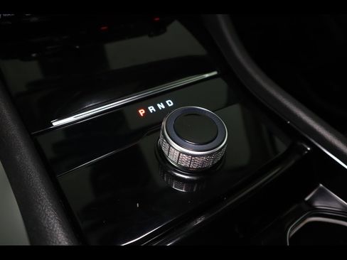 Used 2023 Jeep Grand Cherokee Laredo X image 24