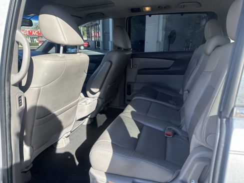 Used 2011 Honda Odyssey EX-L image 7