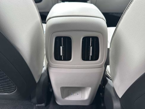 New 2026 Hyundai Tucson Limited image 30