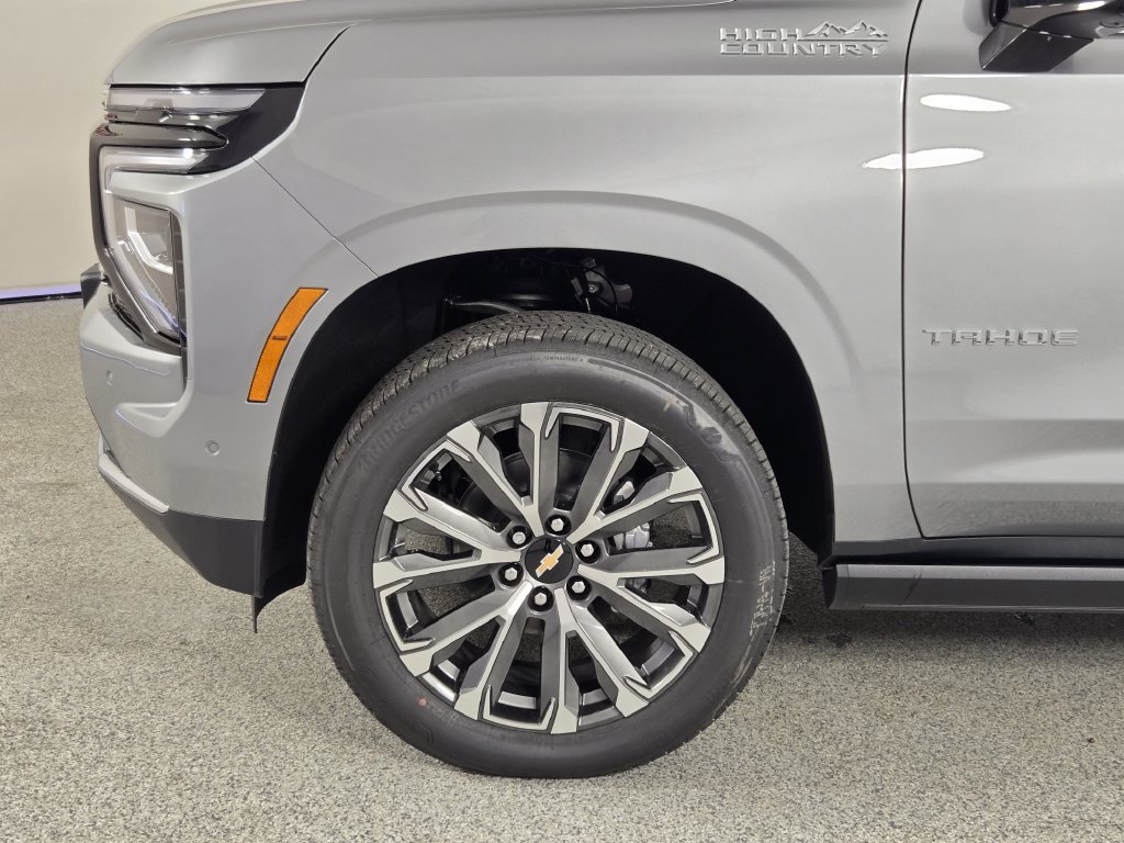New 2026 Chevrolet Tahoe High Country AWD/4WD image 9