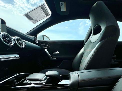 Certified 2023 Mercedes-Benz CLA 250 4MATIC image 15