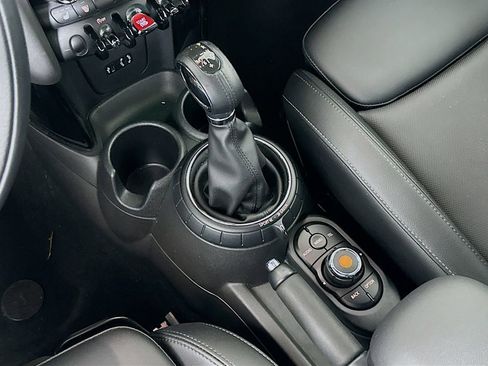 Used 2016 MINI Cooper S image 15