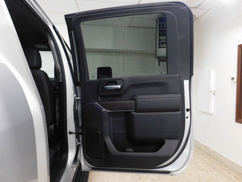 Used 2022 GMC Sierra 3500 Denali w/ Technology Package image 89