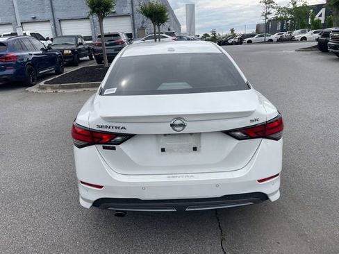 Used 2023 Nissan Sentra SR w/ SR Premium Package FWD image 3