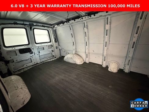 Used 2015 Chevrolet Express 2500 image 15