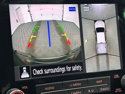 Used 2022 Nissan Frontier PRO-4X w/ Pro-4X Premium Package image 6