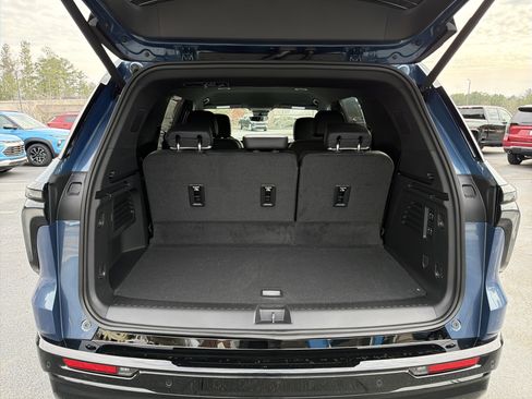 New 2026 Chevrolet Traverse High Country image 19