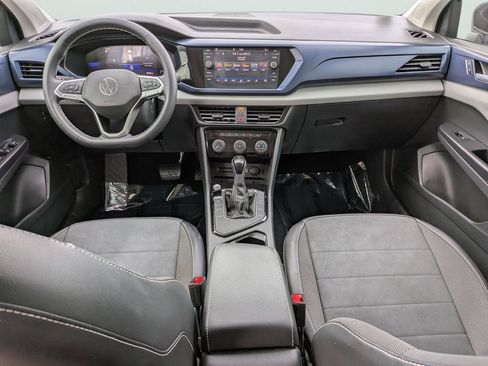 Certified 2023 Volkswagen Taos SE w/ Panoramic Sunroof Package FWD image 12