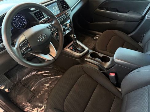 Used 2019 Hyundai Elantra SEL w/ Cargo Package FWD image 15