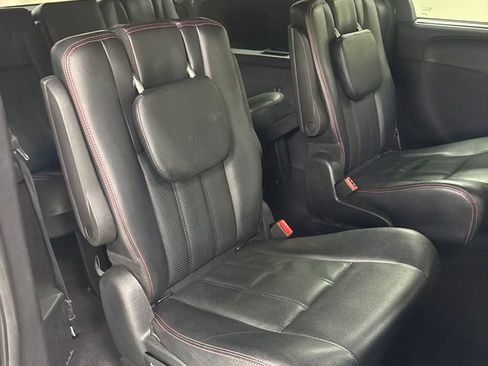 Used 2019 Dodge Grand Caravan GT FWD image 33