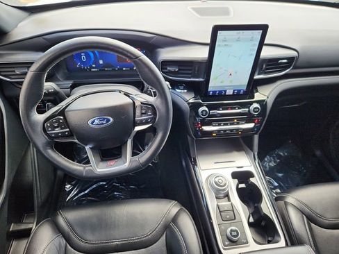 Used 2023 Ford Explorer ST w/ Equipment Group 401A AWD/4WD image 10