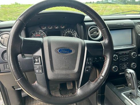 Used 2014 Ford F150 FX4 w/ Equipment Group 402A Luxury AWD/4WD image 11