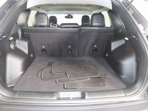 Used 2023 Jeep Cherokee Altitude Lux image 43